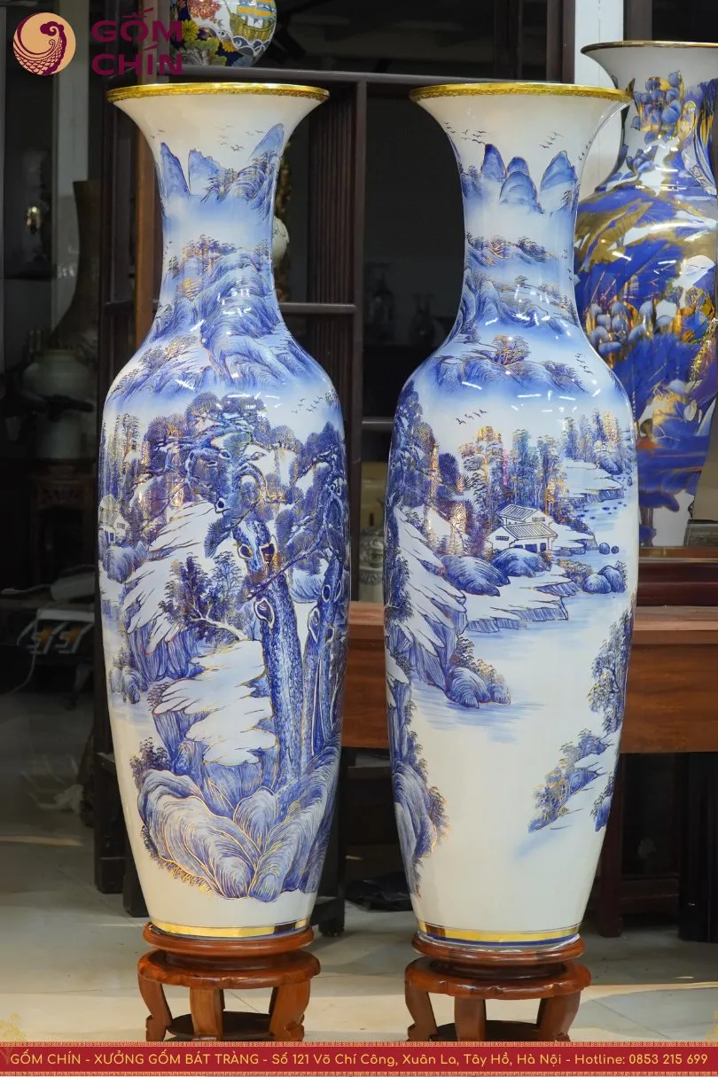 lộc bình Sơn THủy men lam vẽ vàng cao cấp Bát Tràng - Gốm Chín