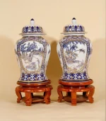 Chóe Sứ Khử Vẽ Vàng - Tứ Cảnh